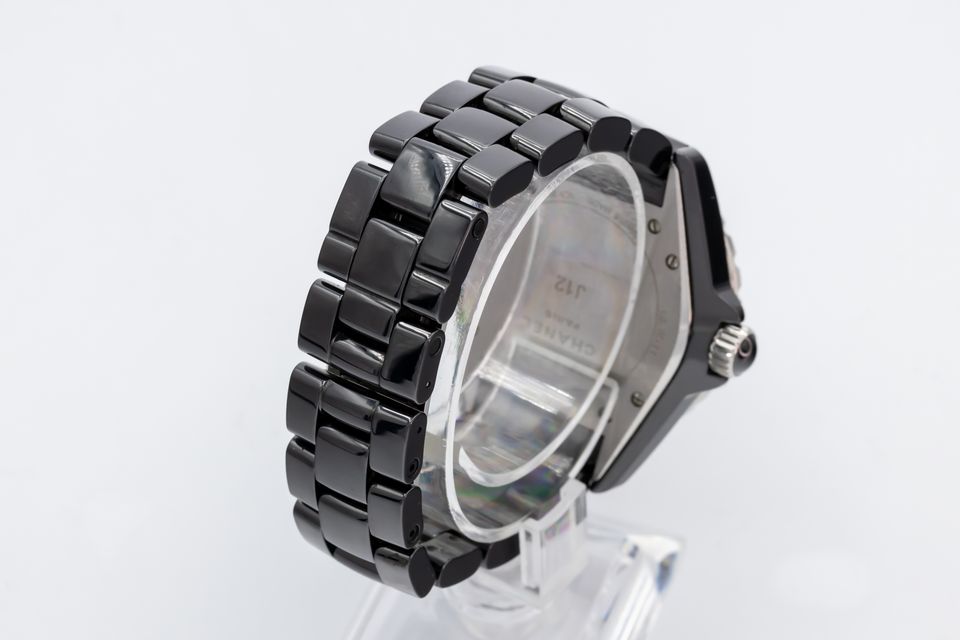 Chanel J12 H1757 Image 3